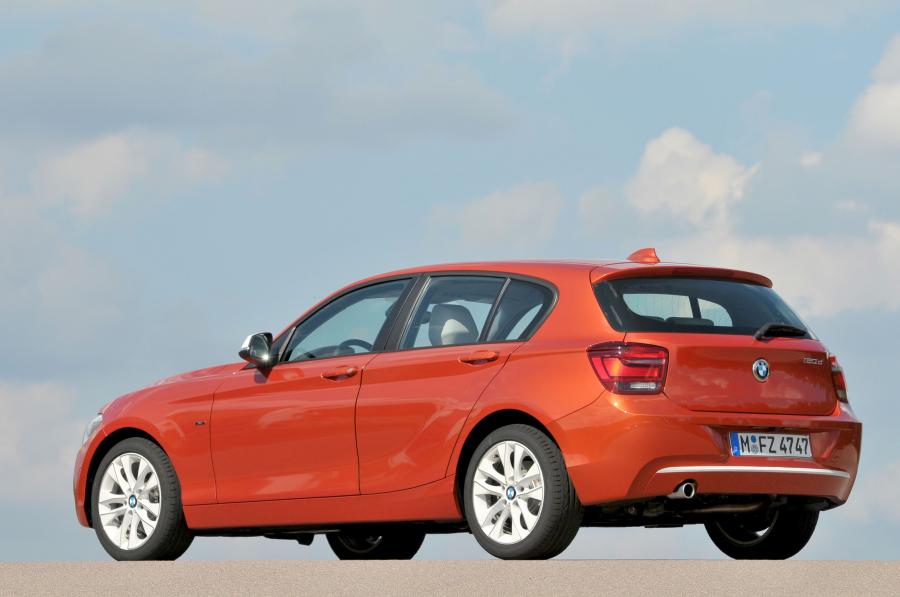  BMW 120d Urban Line 2011 года  (фото 41 из 193)